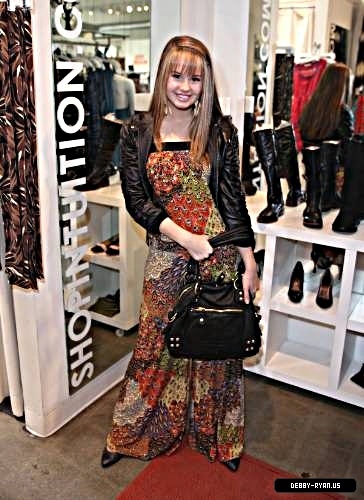 debby-ryan-0109