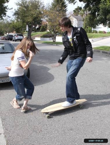 debby-ryan-0037 - Debby - Ryan - Gets - Skateboarding - Lessions - From - Her - Brother - Chris - Ryan