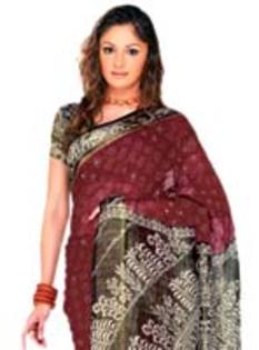 126 - Saree