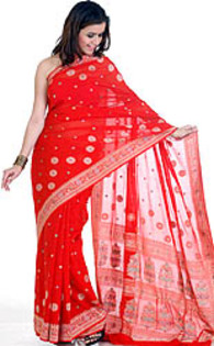 rust_chiffon_sari_with_large_zari_woven_bootis_ce99sm - Saree