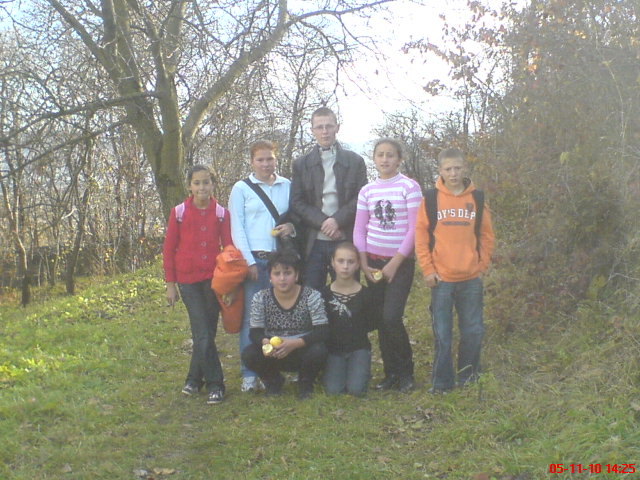 DSC01235 - 2010 Excursie in orizontul local cls v-a Ungra 2010