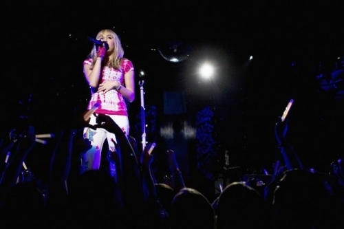  - x Hannah Montana - Season 3 Promotional Stills - Concert 2009