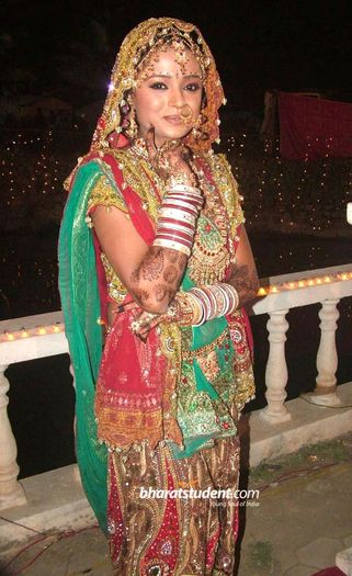 bidaaionlocationshoot_010 - AAA---Parul Chauhan RAGINI---AAA