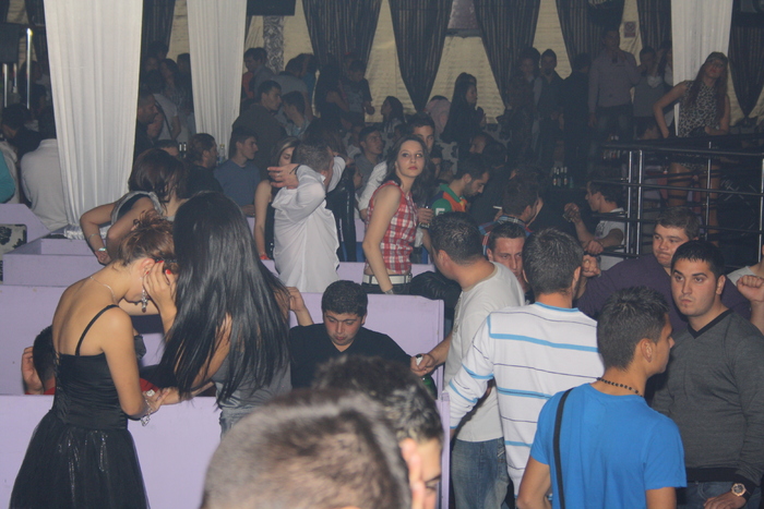 Vibe 068 - Club Cool 13 Noiembrie