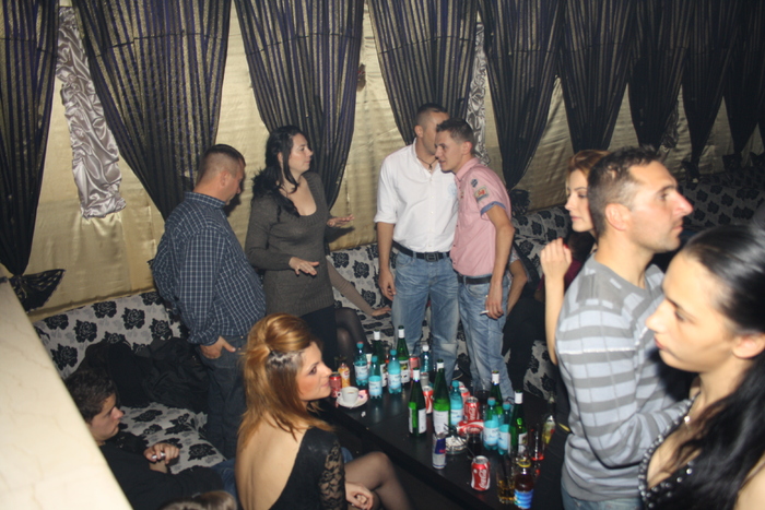 Vibe 090 - Club Cool 13 Noiembrie