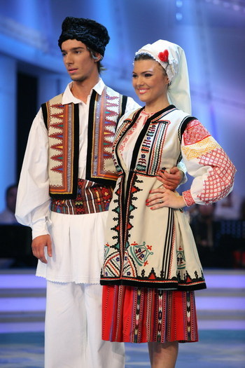 paula si tudor dupa folclor - Dansez pentru tine 10