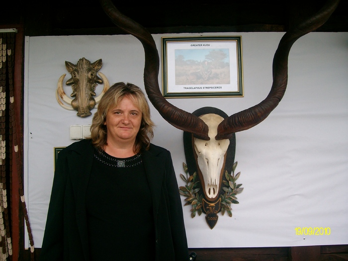 SANY3318 - festivalul vanatori bata jud arad