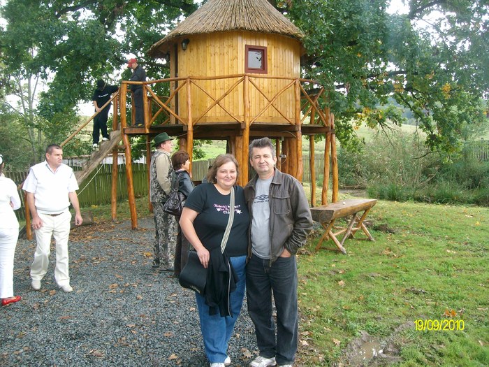 SANY3303 - festivalul vanatori bata jud arad