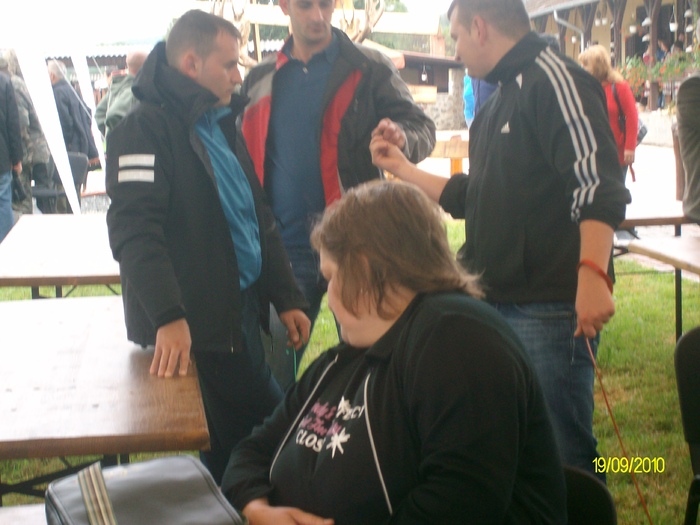 SANY3226 - festivalul vanatori bata jud arad