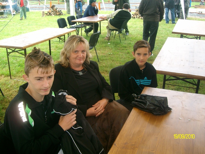 SANY3223 - festivalul vanatori bata jud arad