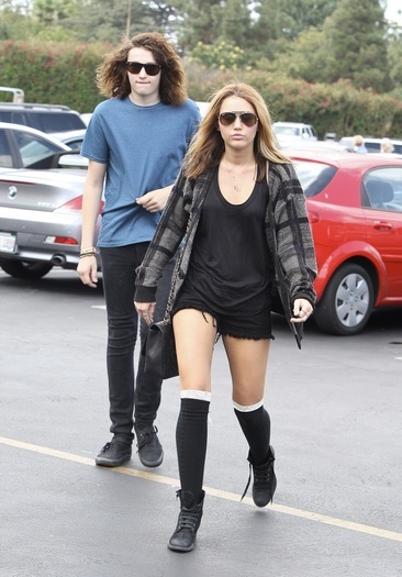 miley (111)
