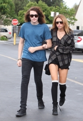 miley (143)