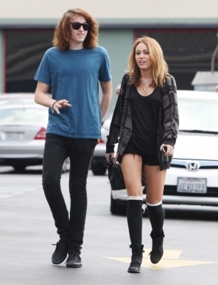 miley (147)
