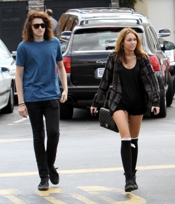 miley (166)