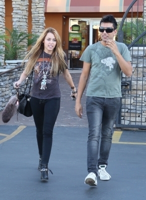 miley (253) - Toate pozele mele cu Miley Cyrus