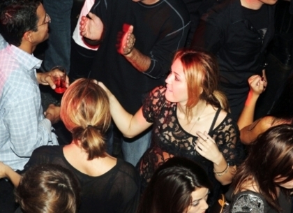miley (677)