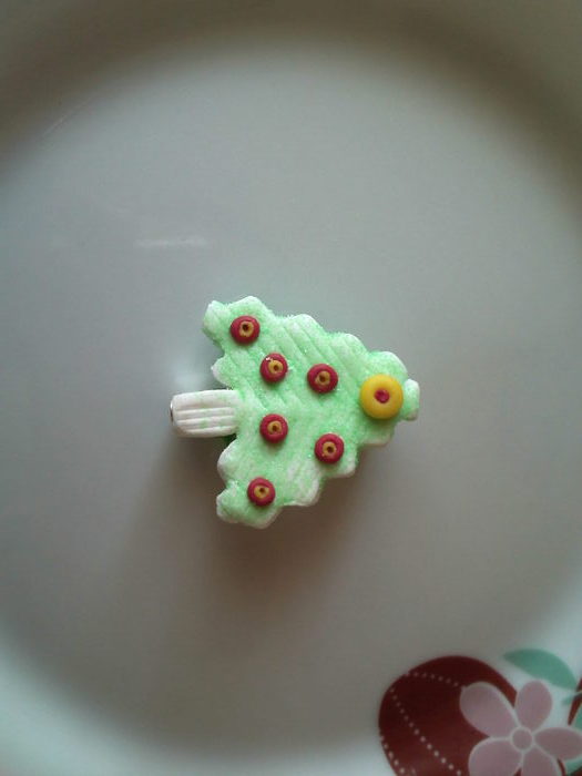 IMG3353BROSA BRADUT DE CRACIUN   10 LEI