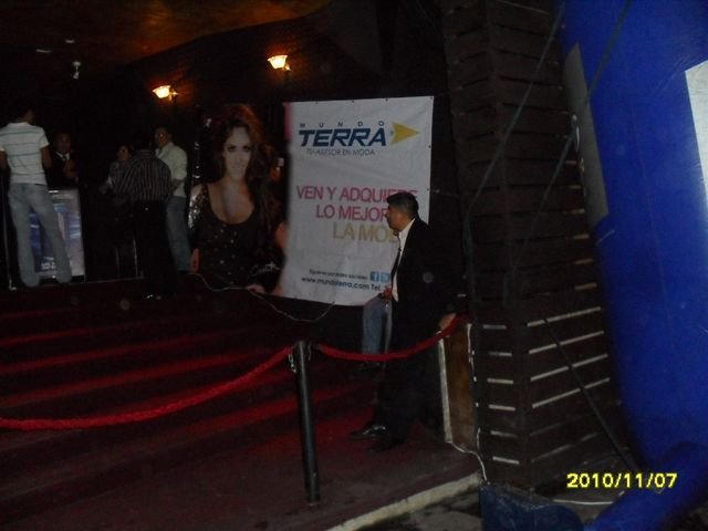 150062_162113660494614_152162081489772_266964_2667637_n