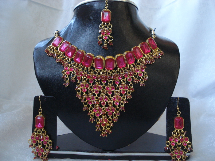 DSC08445; http://www.incredibleindianart.blogspot.com/
