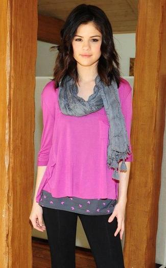 23246557_NKBCYLSSL - club selena-toate pozele mele cu selena gomez