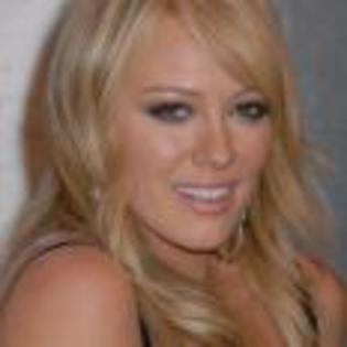 Hilary_Duff_1223915684_0