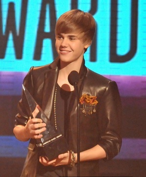  - 2010 American Music Awards November 21st SHOW