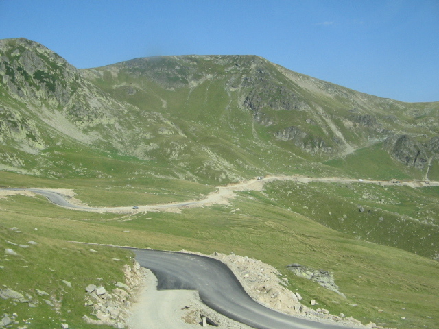 IMG_3223; Transalpina,încă în construcţie.
