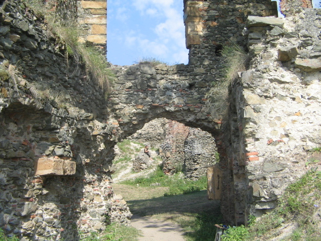 IMG_0617; Ruinele cetăţii Şoimoş
