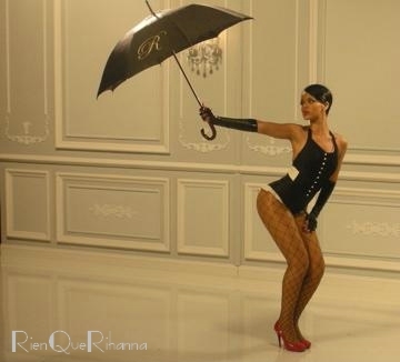 umbrella1 - O_o rihanna O_o