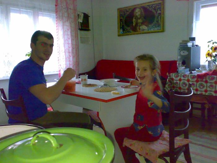 11012007; sunt eu si tata
