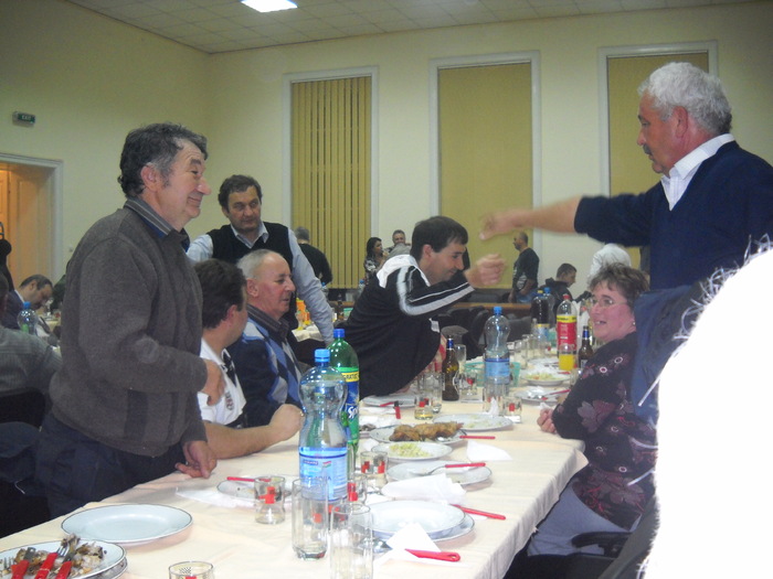 au inceput plecarile