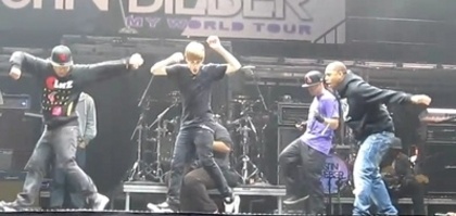  - IZOD Center - East Rutherford New Jersey November 17th