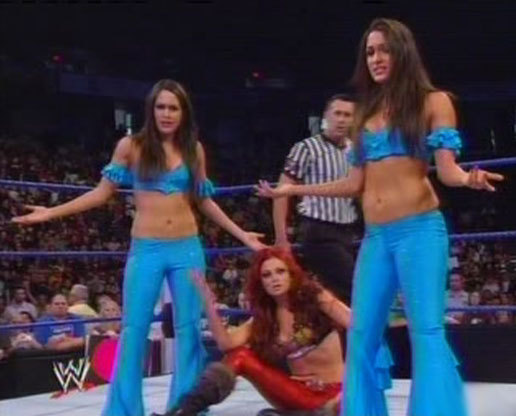 05 - The Bella Twins