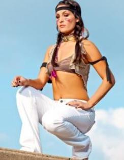 nxs-bac3ca6cfc02 - The Bella Twins