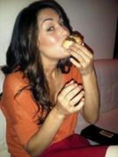 th_59149_x2_13a4fca_123_364lo