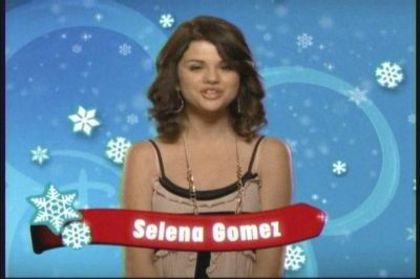 003 - Happy Holidays 2010 Selena Gomez