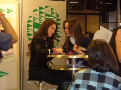 normal_23FBCN012