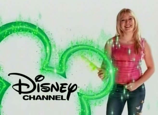 000 - Hilary Duff Intro 1