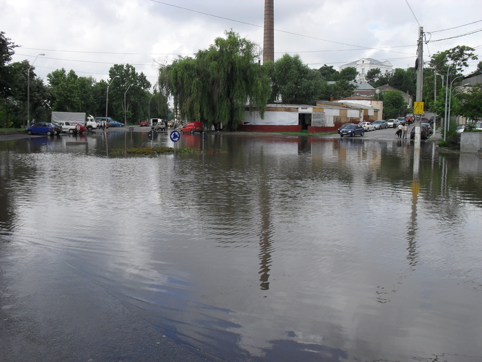 SDC11167; Strada inundata
