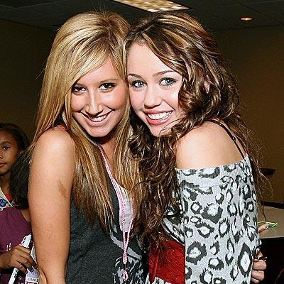 ashley-and-miley - Miley Cyrus si Ashley Tisdale
