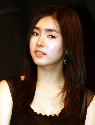 ???-1 - o Shin Se Kyung o