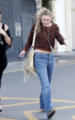  - x Out in Studio City 28th November 2010