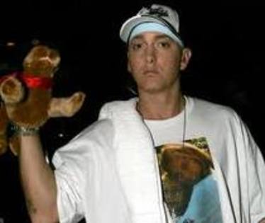 imagesCA4ETU9E - Poze EMINEM