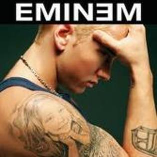 imagesCA9D7I4Z - Poze EMINEM