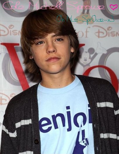 2144987763_7 - cole sprouse si ezel