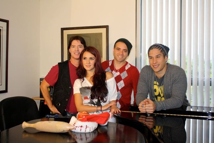 148340_465896893691_148370928691_5765283_5045513_n