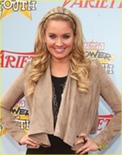 UOXCNSTFEMTZKFIFIUZ - tiffany thornton