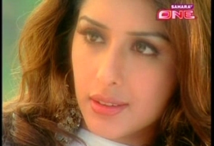 4bqhgyg - Zaara pyaar ki saugat