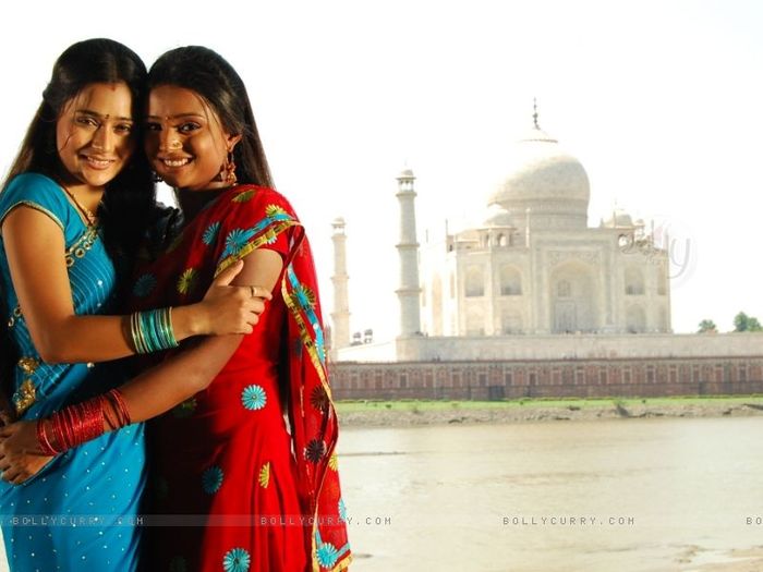 33363-ragini-and-sadhna-a-lovely-sisters