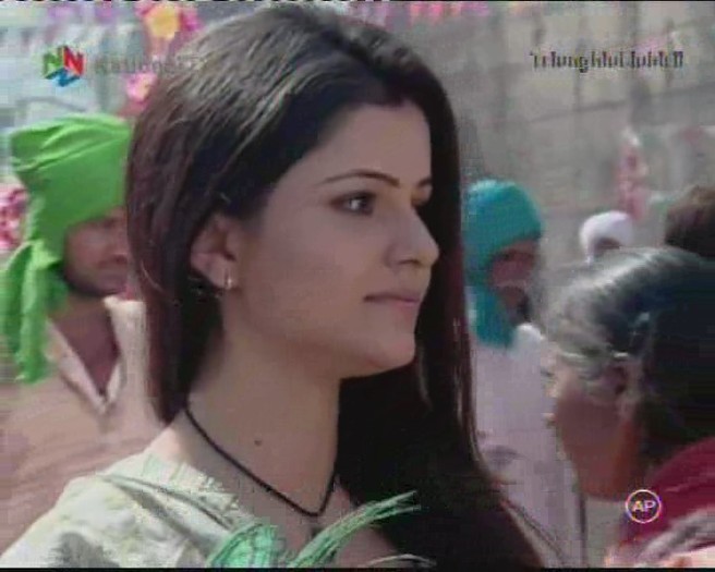 16350583_PJVEYHSZM - Un album pentru RADIKHA DIANA